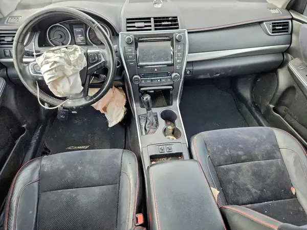 4T1BF1FK0GU589782 2016 TOYOTA CAMRY - Image 8