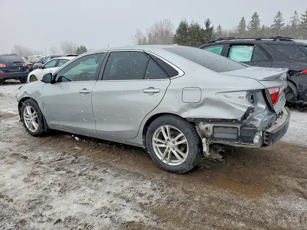4T1BF1FK0GU590317 2016 TOYOTA CAMRY - Image 2