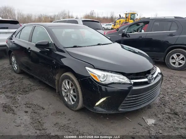4T1BF1FK0GU594285 2016 TOYOTA CAMRY - Image 1