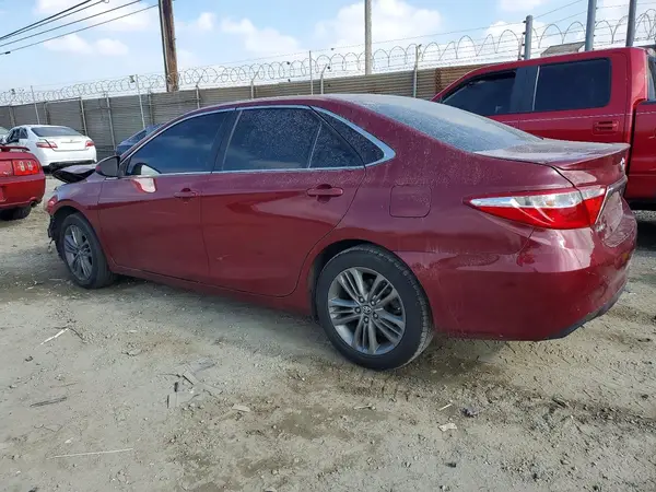4T1BF1FK0GU600151 2016 TOYOTA CAMRY - Image 2
