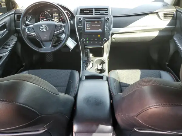 4T1BF1FK0GU611425 2016 TOYOTA CAMRY - Image 8