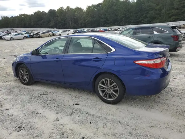 4T1BF1FK0GU612364 2016 TOYOTA CAMRY - Image 2
