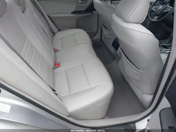 4T1BF1FK0GU615331 2016 TOYOTA CAMRY - Image 8
