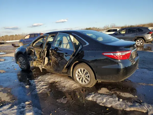 4T1BF1FK0HU274384 2017 TOYOTA CAMRY - Image 2