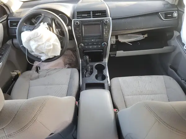 4T1BF1FK0HU282565 2017 TOYOTA CAMRY - Image 8