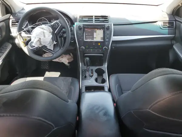 4T1BF1FK0HU284056 2017 TOYOTA CAMRY - Image 8