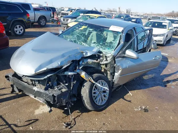 4T1BF1FK0HU284459 2017 TOYOTA CAMRY - Image 2