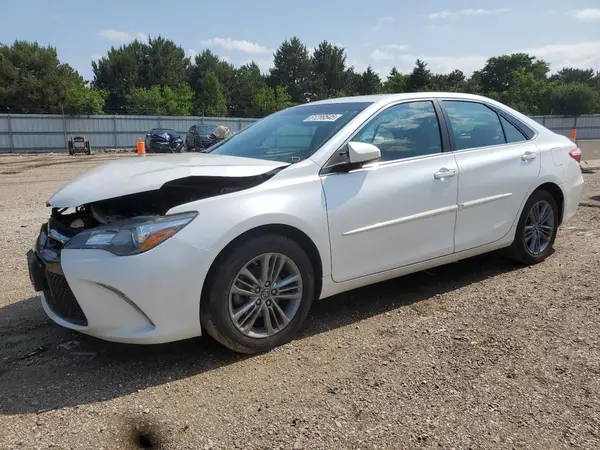 4T1BF1FK0HU286678 2017 TOYOTA CAMRY - Image 1