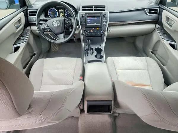4T1BF1FK0HU308243 2017 TOYOTA CAMRY - Image 8