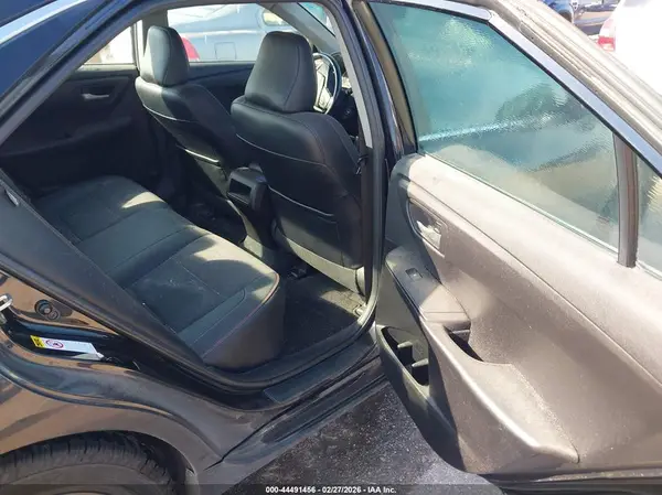 4T1BF1FK0HU309537 2017 TOYOTA CAMRY - Image 8