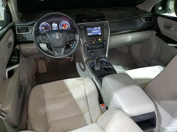 4T1BF1FK0HU311692 2017 TOYOTA CAMRY - Image 8