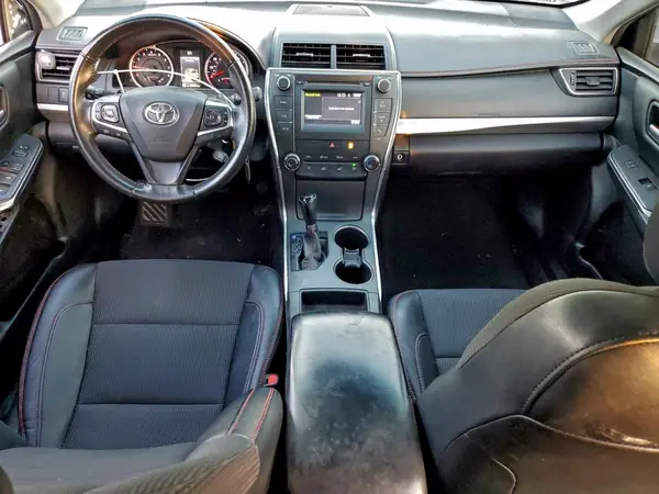 4T1BF1FK0HU311739 2017 TOYOTA CAMRY - Image 8