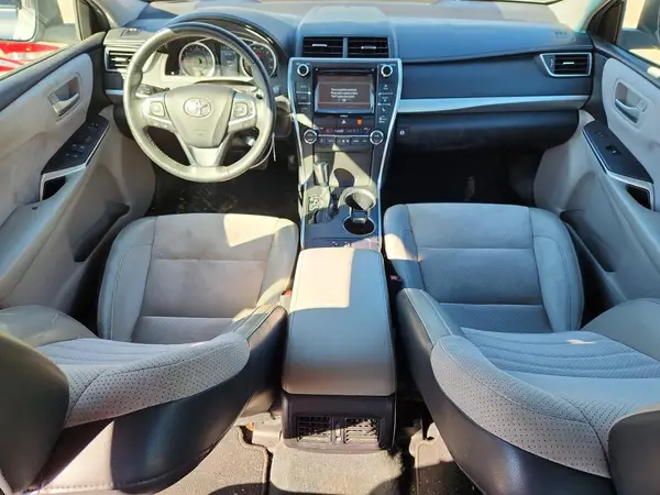 4T1BF1FK0HU317508 2017 TOYOTA CAMRY - Image 8