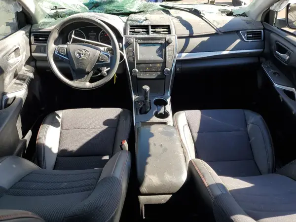 4T1BF1FK0HU320246 2017 TOYOTA CAMRY - Image 8