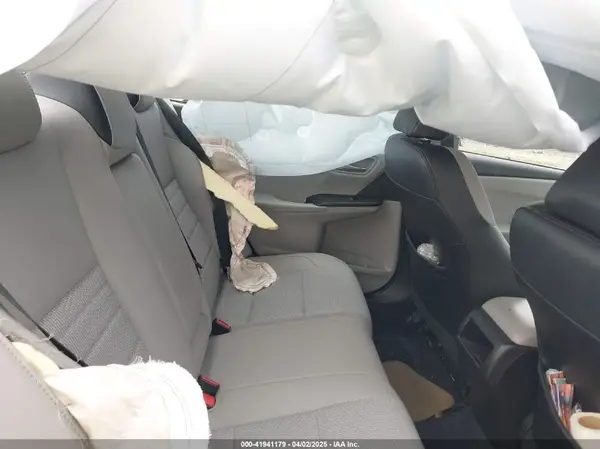 4T1BF1FK0HU321025 2017 TOYOTA CAMRY - Image 8