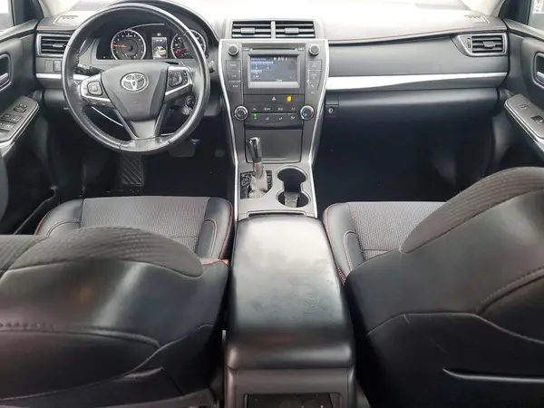 4T1BF1FK0HU321591 2017 TOYOTA CAMRY - Image 8