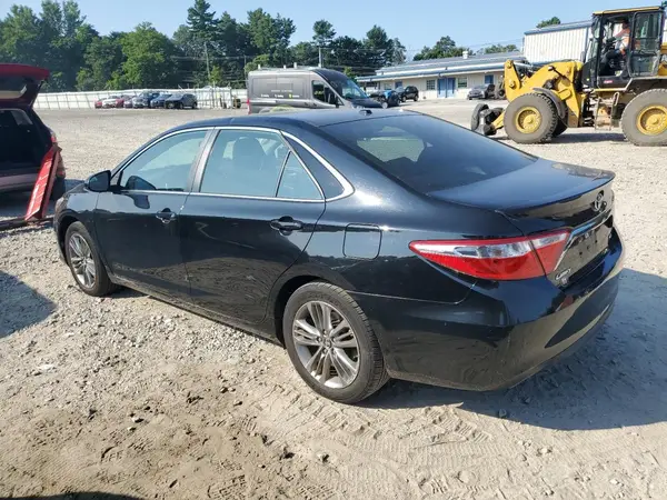 4T1BF1FK0HU324314 2017 TOYOTA CAMRY - Image 2