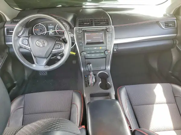 4T1BF1FK0HU326984 2017 TOYOTA CAMRY - Image 8