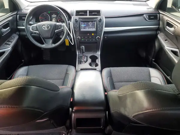4T1BF1FK0HU327987 2017 TOYOTA CAMRY - Image 8