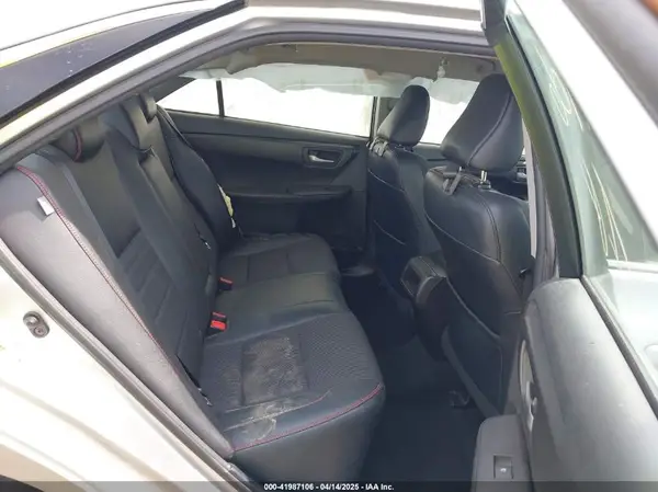 4T1BF1FK0HU329240 2017 TOYOTA CAMRY - Image 8