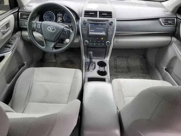 4T1BF1FK0HU329898 2017 TOYOTA CAMRY - Image 8