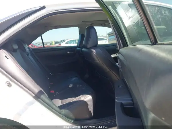 4T1BF1FK0HU331084 2017 TOYOTA CAMRY - Image 8