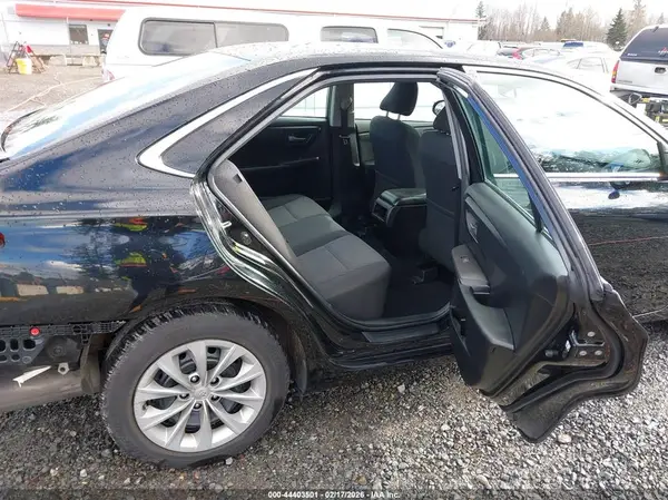 4T1BF1FK0HU331571 2017 TOYOTA CAMRY - Image 8