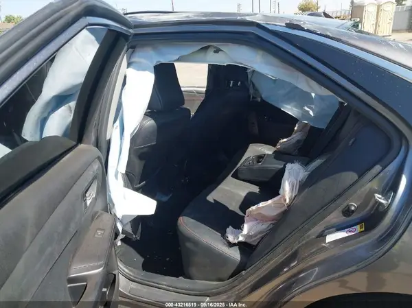 4T1BF1FK0HU333062 2017 TOYOTA CAMRY - Image 8