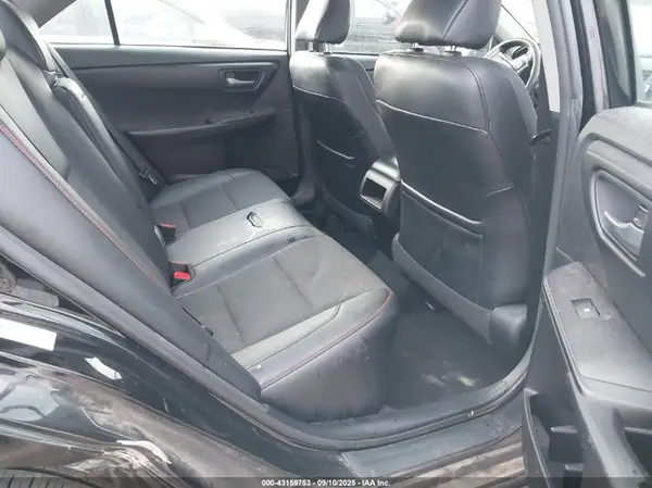 4T1BF1FK0HU339332 2017 TOYOTA CAMRY - Image 8