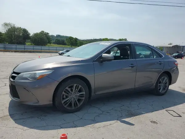 4T1BF1FK0HU340416 2017 TOYOTA CAMRY - Image 1