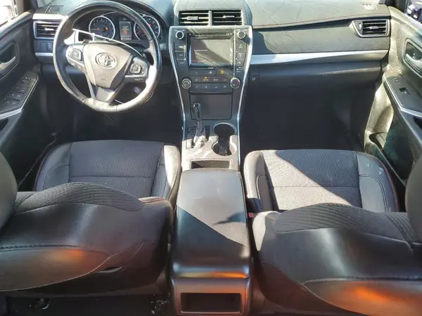 4T1BF1FK0HU340688 2017 TOYOTA CAMRY - Image 8