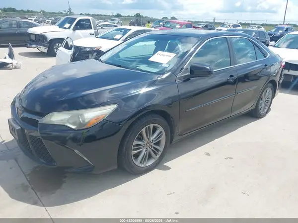 4T1BF1FK0HU343316 2017 TOYOTA CAMRY - Image 2