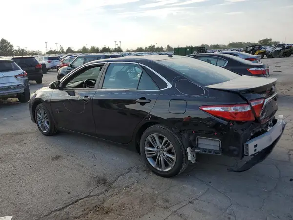 4T1BF1FK0HU348936 2017 TOYOTA CAMRY - Image 2