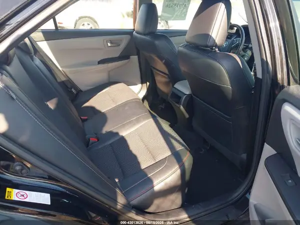 4T1BF1FK0HU352291 2017 TOYOTA CAMRY - Image 8