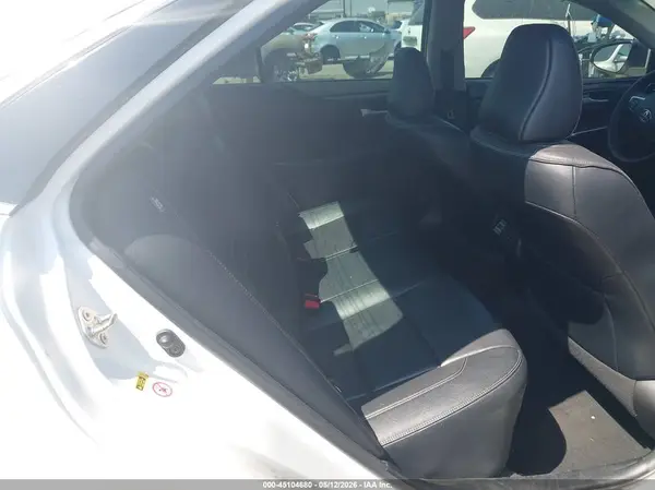 4T1BF1FK0HU360472 2017 TOYOTA CAMRY - Image 8