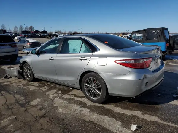 4T1BF1FK0HU362433 2017 TOYOTA CAMRY - Image 2