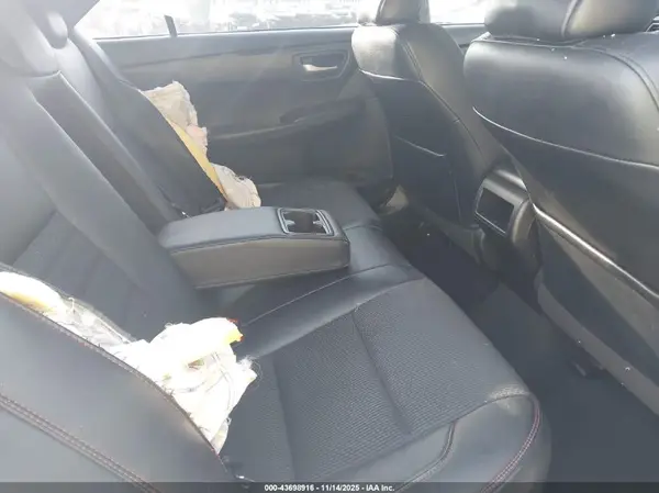 4T1BF1FK0HU364974 2017 TOYOTA CAMRY - Image 8