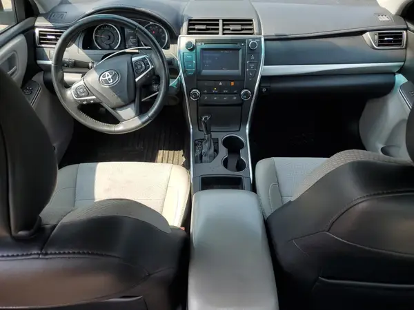 4T1BF1FK0HU366532 2017 TOYOTA CAMRY - Image 8