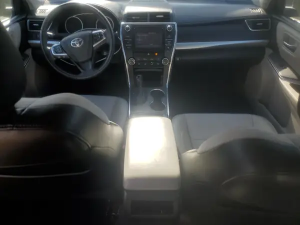 4T1BF1FK0HU366868 2017 TOYOTA CAMRY - Image 8