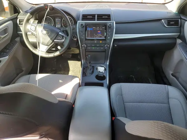 4T1BF1FK0HU373318 2017 TOYOTA CAMRY - Image 8