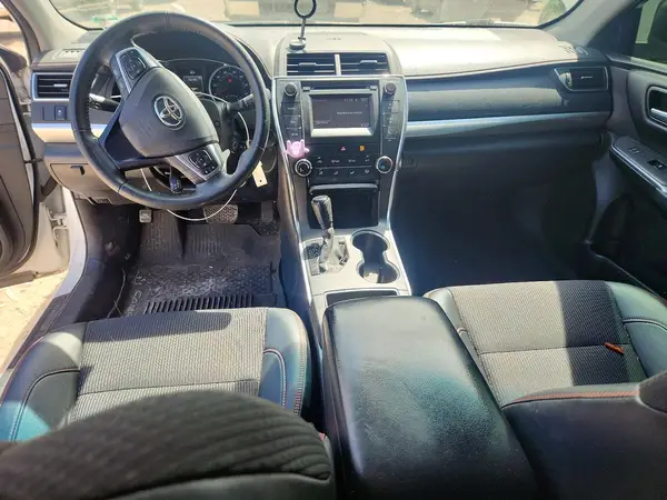 4T1BF1FK0HU376039 2017 TOYOTA CAMRY - Image 8
