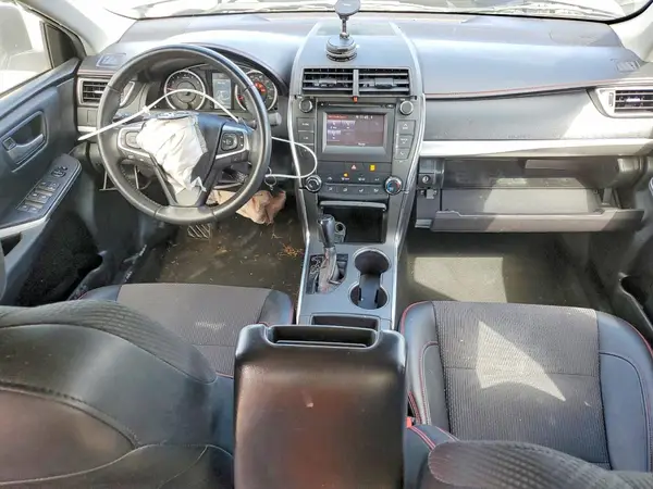 4T1BF1FK0HU376302 2017 TOYOTA CAMRY - Image 8