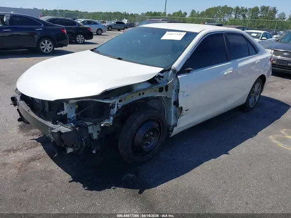 4T1BF1FK0HU377434 2017 TOYOTA CAMRY - Image 2
