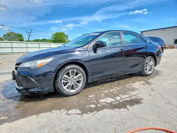 4T1BF1FK0HU385260 2017 TOYOTA CAMRY - Image 1