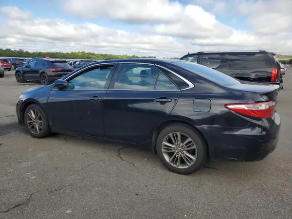 4T1BF1FK0HU388286 2017 TOYOTA CAMRY - Image 2