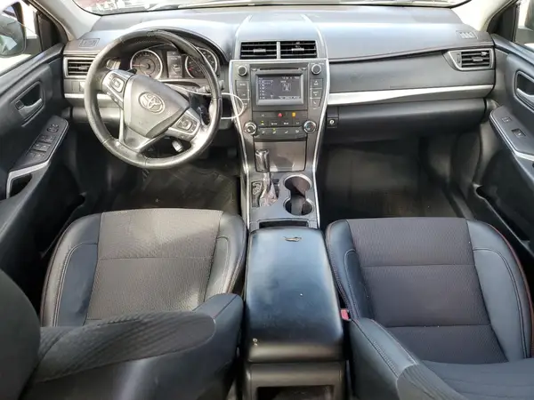 4T1BF1FK0HU388286 2017 TOYOTA CAMRY - Image 8