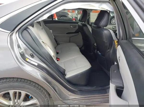 4T1BF1FK0HU391589 2017 TOYOTA CAMRY - Image 8