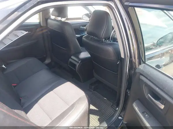 4T1BF1FK0HU395805 2017 TOYOTA CAMRY - Image 8