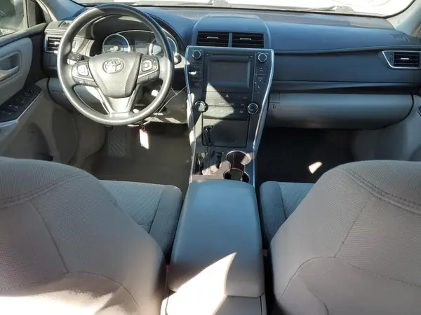 4T1BF1FK0HU398011 2017 TOYOTA CAMRY - Image 8