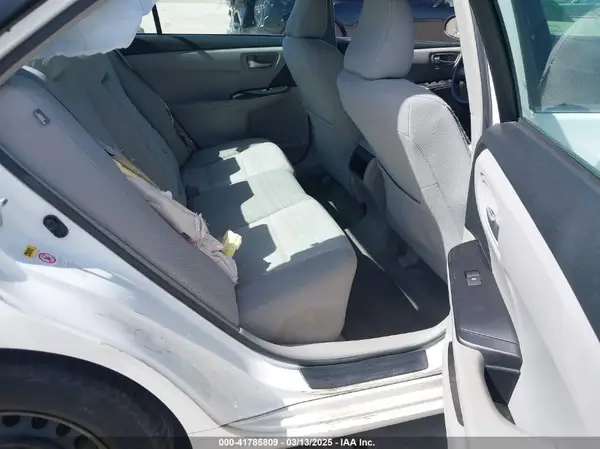 4T1BF1FK0HU400159 2017 TOYOTA CAMRY - Image 8